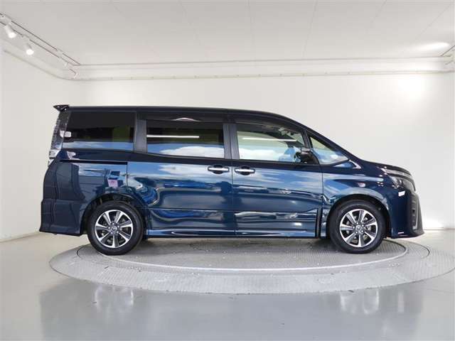 こちらのお車は千葉県在住の方でネッツトヨタ千葉の整備工場にて無料1か月点検・整備入庫が可能なお客様への販売とさせていただきます。