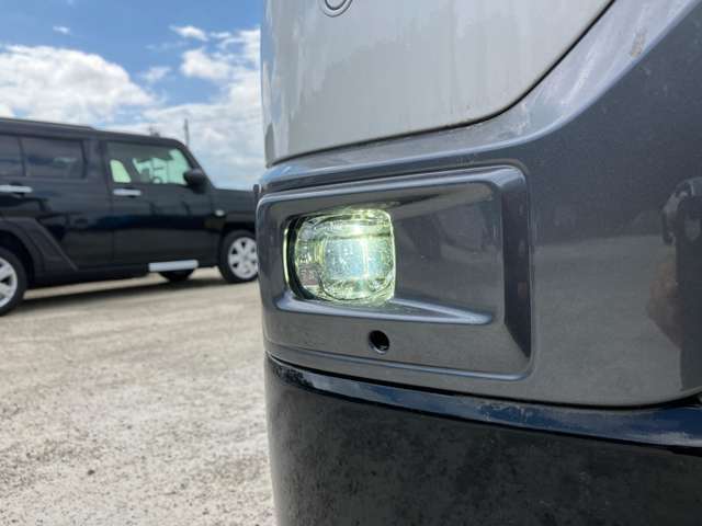 車検・整備・鈑金・購入サポート・カスタム・自動車保険・カスタム・ロードサービスのKCSで全ての悩みを窓口1つで解決！