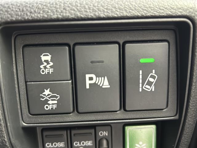 ◆【運転席操作部】快適なドライブを楽しむための機能が装備されています！運転席から触れるので、使いやすいです！除菌プランいれていただくと、さらに清潔で安心していただけます！