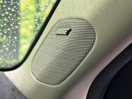 【BOSEサウンドシステム】充実のナビ機能はもちろん、高度なチューニング能力が搭載されており、高音質な音楽をお楽しみいただけます♪