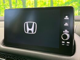 【純正9型ナビ】人気の純正ナビを装備。オーディオ機能も充実しており、Bluetooth接続すればお持ちのスマホやMP3プレイヤーの音楽を再生可能！毎日の運転がさらに楽しくなります！！