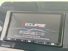 【ナビゲーション】目的地までしっかり案内してくれる使いやすいナビ。Bluetooth接続すればお持ちのスマホやMP3プレイヤーの音楽を再生可能！毎日の運転がさらに楽しくなります！！