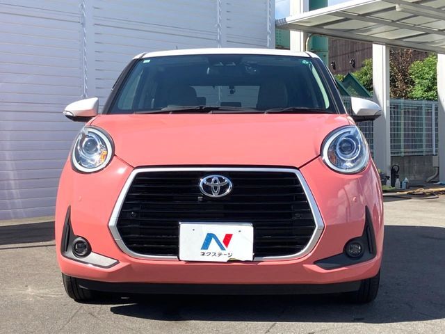 ★快適なカーライフをお過ごしいただくため、修復歴車は販売いたしません。そのため入庫後に徹底的にチェックし、クリアしたクルマのみを店頭に展示しております。