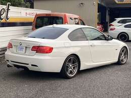 最終モデル320iクーペMスポーツ　黒革内装　パドルシフト付6AT　LD　10月6日ACコンプレッサー新品交換済み　18AW