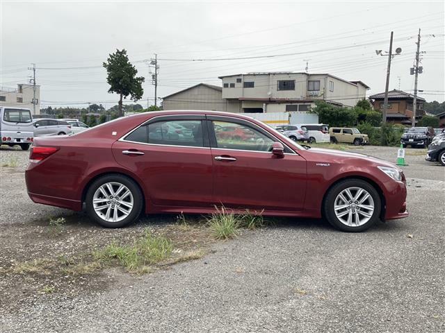 安心の全車保証付き！（※部分保証、国産車は納車後3ヶ月、輸入車は納車後1ヶ月の保証期間となります）。その他長期保証(有償)もご用意しております！※長期保証を付帯できる車両には条件がございます。