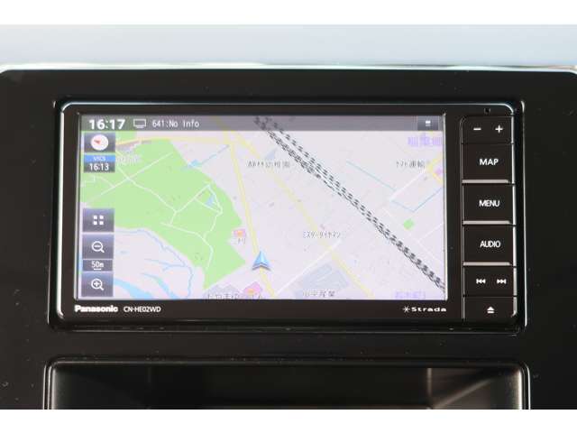 パナソニック製7型メモリーナビ（CN-HE02WD）　DVD再生　Bluetooth対応　ミュージックサーバー　CD　ラジオ