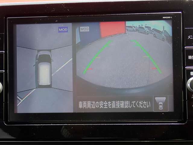 上からの視点で狭い駐車場への駐車などに役立つアラウンドビューモニターです♪