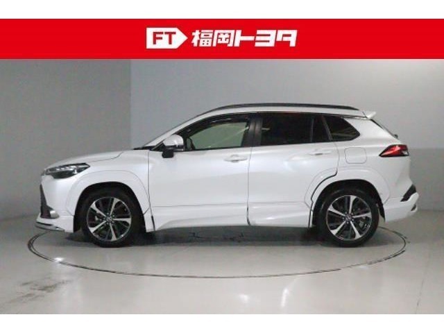 ☆トヨタ認定中古車☆ハイブリットシステム診断書と初度登録年月から10年間（走行20万キロまで）、ハイブリット機構の無料保証が付いています。