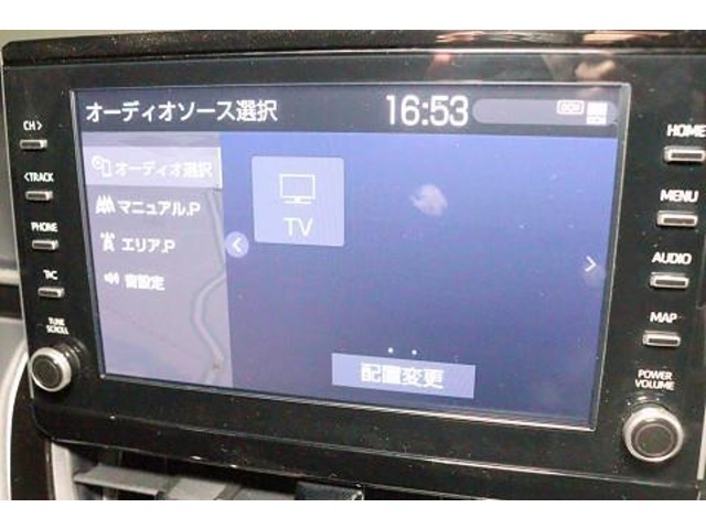 『ディスプレイオーディオ』　多彩なエンターテイメントがお楽しみいただけます。（テレビやコンテンツ等ご利用の際は、別途契約が必要となる場合があります）