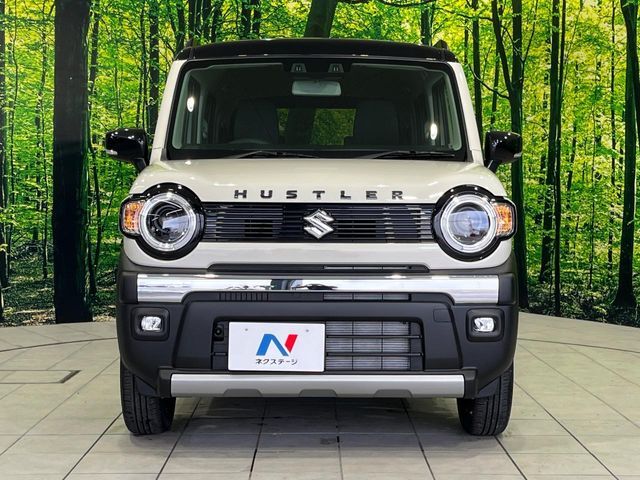 弊社では、全車『修復歴なし』のお車のみ取り扱っております。専任バイヤーによる厳選した仕入れの後、入庫後の車両チェックを行い、ネクステージが認定した高品質な中古車をご提供しております。