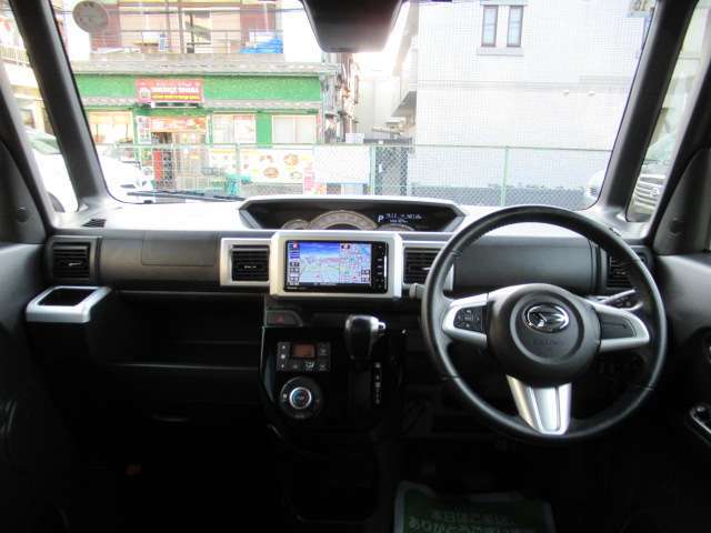 【アフターサービス】当店でご購入頂いたお車の車検・整備点検・オイル交換・板金修理・パーツの取り付けなどなど！代車無料でお預り対応できます♪年中無休で営業しておりますので、当社でお買い上げのお車を是非！