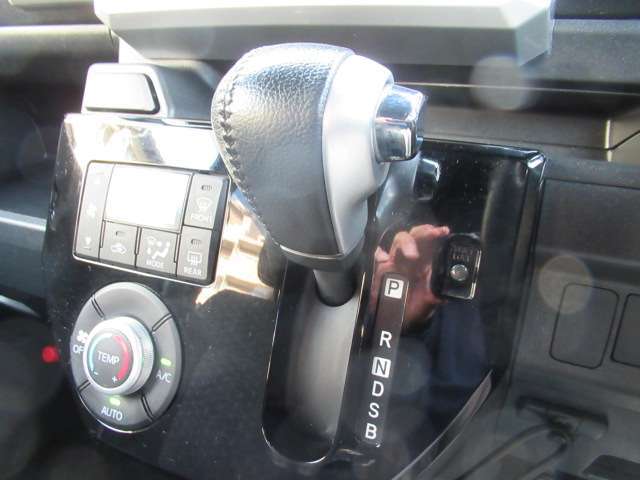 有償保証は初年度より15年経過以内であれば、加入できます！2年度以降も条件ありますが延長が出来ます！5年6年と延長されるお客様も多くいらっしゃいます！詳しくは従業員まで！