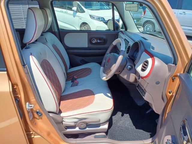 WECARS（ウィーカーズ）は全国250店舗展開！お客様が安心してカーライフをお楽しみいただけるよう社員一同心を込めてサポートいたします。