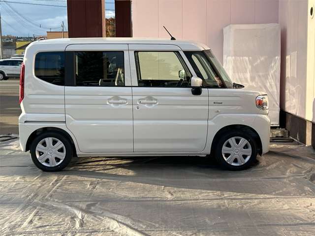 ☆★☆★万が一の時も鈑金専属のスタッフもいますのでご安心下さい。☆★☆★