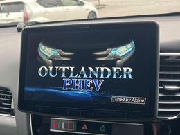 【ナビゲーション】目的地までしっかり案内してくれる使いやすいナビ。Bluetooth接続すればお持ちのスマホやMP3プレイヤーの音楽を再生可能！毎日の運転がさらに楽しくなります！！