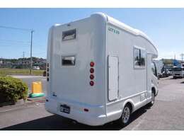 中国地方最大級7200坪の超大型展示場！約300台常時在庫しております♪珍しい車種などもいっぱい☆