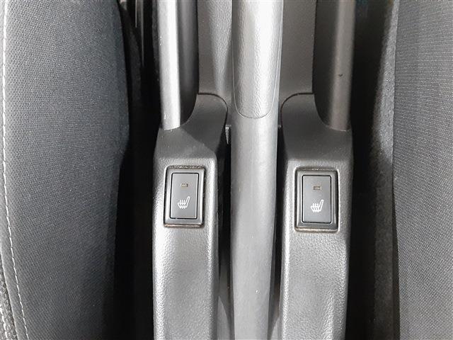■　装備6　■　前席シートヒーター