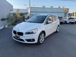 輸入車の修理を専門としているお店の自動車販売店。 　ホームページ http://www.carshop-maruyama.com/にアクセスを！車検・メンテナス・一般修理・鈑金塗装・すべて自社工場対応