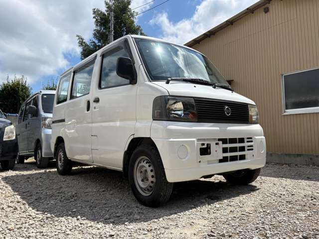●鎌田中古車サービスではお客様にお買い得に感じて頂ける価格で提供する為に様々な工夫を行なっています