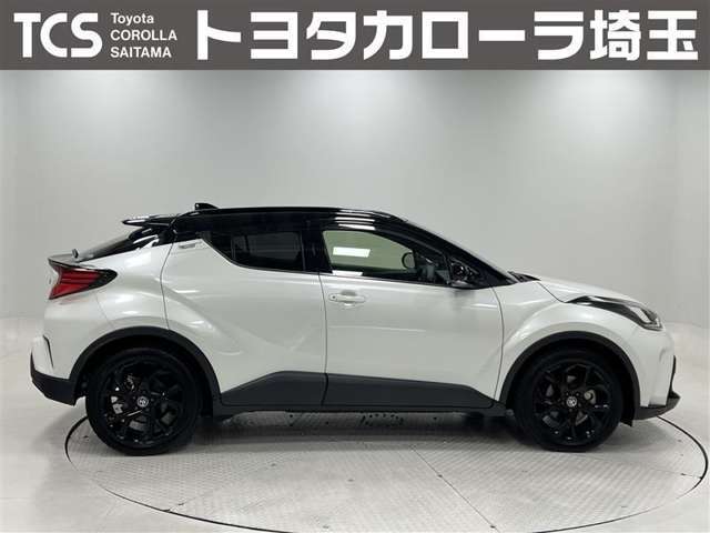 LEDヘッドライトとオートマチックハイビームで、夜間走行時の安心感が違います！