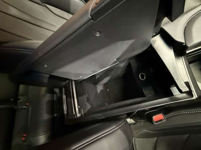 バックオーダーをご利用いただければ、希少なお車や、特定の装備のついたお車など、お客様からのご要望に応じて全国ネットワークからお探しさせて頂きます
