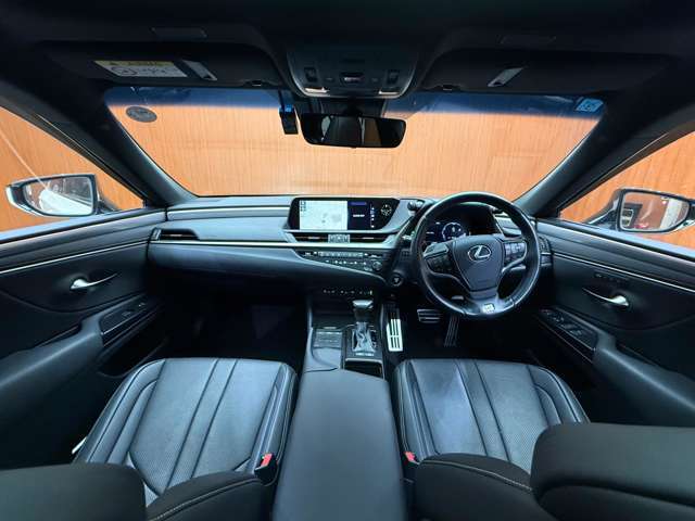 BMW、メルセデス、アウディといったドイツのプレミアムブランド中心とした、各種輸入車ブランドを同時に較べることができます。