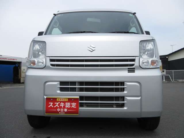 正面より撮影☆無料保証付き販売車です！ ☆全国どこへでも！ 陸送可能(有料)ですので、県外の方も是非ご相談ください！