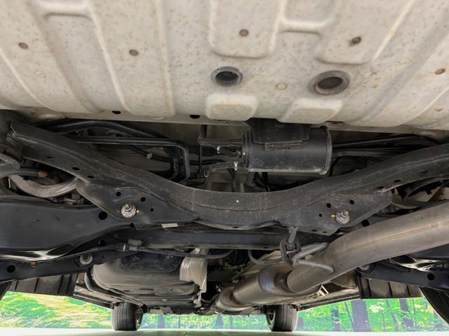 下回りがきれいなうちに、防錆加工の施工がオススメ。降雪地域はもちろん、沿岸部にお住いの方や、趣味でマリン・ウィンタースポーツをされる方に大変好評いただいております。