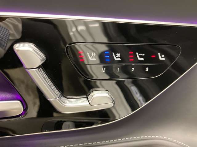 メルセデス・ベンツの定める厳しい基準をクリアしたお車のみをご案内させて頂きます。納車前整備はメーカー規定に基づき100項目以上にも及ぶ点検を熟練のメカニックによって行いご納車させて頂きます。