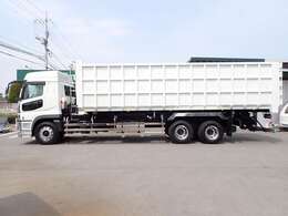 394馬力　ハイルーフ　リアバンパー可倒式　ターボ車