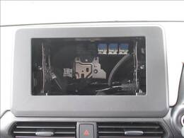 弊社ではお好きなナビ（純正品・社外品問わず）お取り付け可能です。ナビの機能やサイズ等のご相談に対応できますのでご自身の希望すぐナビを取り付け可能です。もちろん、オーディオでも可能です♪