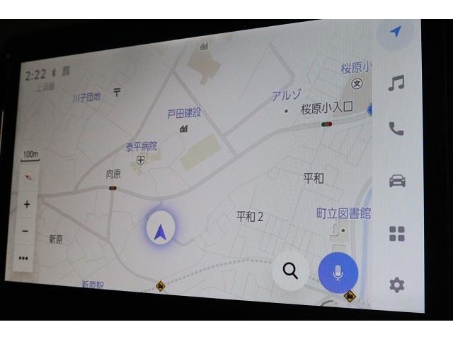 ナビを装備！　施設名などから、すぐに最適ルートを検索します。（機種によりナビやコネクトサービス等ご利用の際は、別途契約が必要となる場合があります）