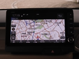 高い操作性と充実の基本性能、さらにホンダ純正で安心のGathers9インチメモリーナビ。