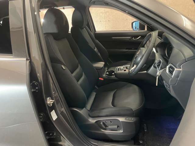 当店のお車をご覧いただきましてありがとうございます。お車についてのご質問やお見積りのご依頼、ご購入にあたってのご相談などお気軽にお問い合わせ下さい！