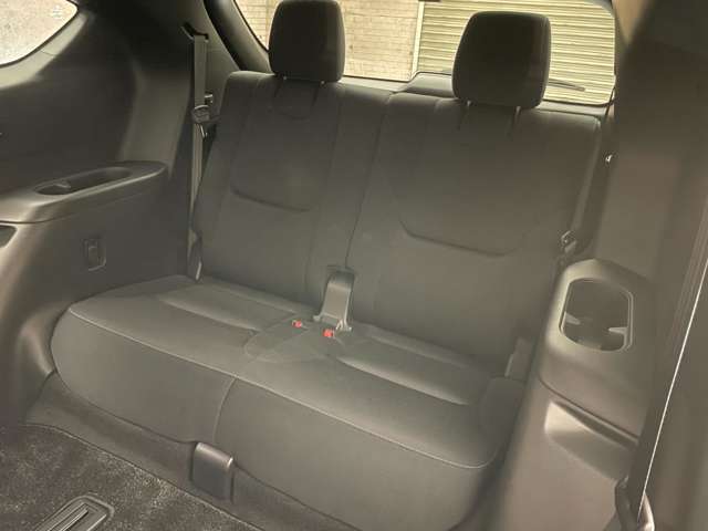 当店のお車をご覧いただきましてありがとうございます。お車についてのご質問やお見積りのご依頼、ご購入にあたってのご相談などお気軽にお問い合わせ下さい！