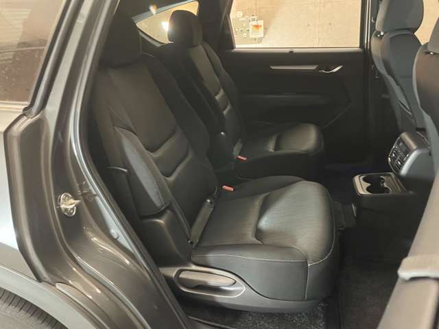 当店のお車をご覧いただきましてありがとうございます。お車についてのご質問やお見積りのご依頼、ご購入にあたってのご相談などお気軽にお問い合わせ下さい！