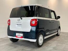 お客様にぴったりなおクルマをお選びいただけますように様々な展示車をご用意致しております！ダイハツの軽自動車だけではなく、他メーカー車やコンパクトカー・ミニバンなども数多く取り揃えております！