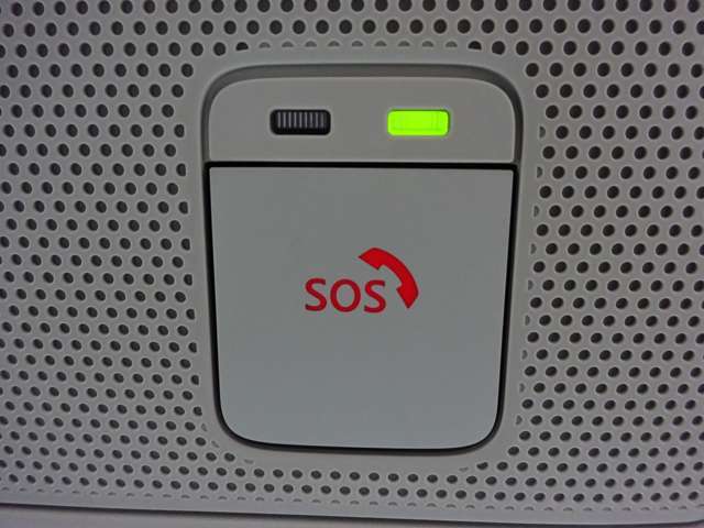 【SOSコール】体調が悪い時やあおり運転で怖い思いをしている時、事故にあった時SOSコールを押すとオペレーターに繋がり対応してくれます！緊急時はパニックになりやすいので、とりあえずココと覚えててください！