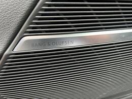 【Bang＆Olufsen3Dサウンドシステム】美しい音響とデザインで世界的人気を誇るプレミアムオーディオ。卓越した音響成分の解析と再現力でハイクオリティな3Dサラウンドサウンドを実現しています。