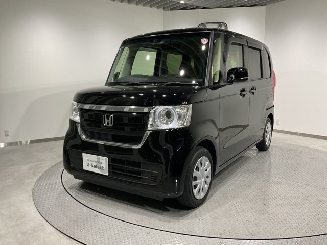 中古車の場合、早期に売れてしまう場合がございますので、在庫の確認を下記まで、お問い合わせ下さい。宜しくお願い致します。