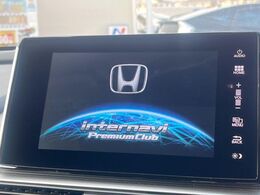 【メーカー純正ナビ】インテリアに溶け込むスタイリッシュな「専用設計」メーカーナビを装備♪視認性や操作性など基本性能にも優れ、より上質なカーライフをお楽しみいただけます。