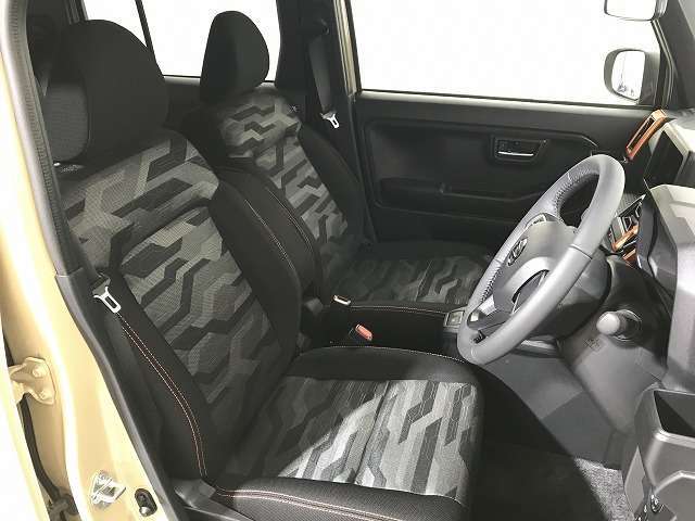 ホイールやタイヤなどのお手入れのご相談も可能です！ご購入頂いたお車を綺麗にお乗り頂けるようにサポートいたします！