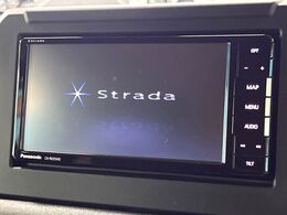 【ナビゲーション】目的地までしっかり案内してくれる使いやすいナビ。Bluetooth接続すればお持ちのスマホやMP3プレイヤーの音楽を再生可能！毎日の運転がさらに楽しくなります！！