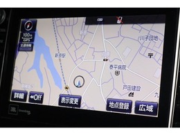 通信機能が付いたTコネクトナビを装備！　住所や施設名を入れると、すぐにルートを検索。初めての場所へも安心！