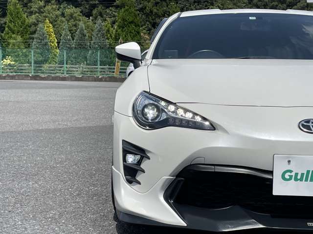 【指定工場内で運営するスポーツカー専門店です】現車確認のご来場には事前ご予約をお願いしております。0120-974-295 スムーズなご案内のためご理解ご協力をお願いいたします。