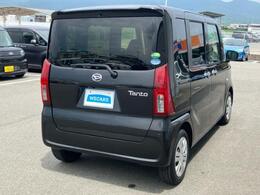 全国に店舗を展開しているのでどこでもお取り寄せが可能です！この車が気になるけど遠方だから・・・と諦める必要はありません！※別途陸送費が必要です。