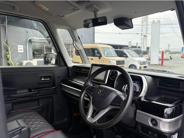 お客様のお車選びのお手伝いを是非お任せ下さい！スタッフ一同、お問合せ・ご来店心よりお待ちしております。