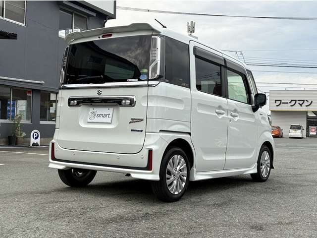 ボディガラスコーティングも行っております♪プロスタッフによる、施工ですのでご安心してご依頼下さい。