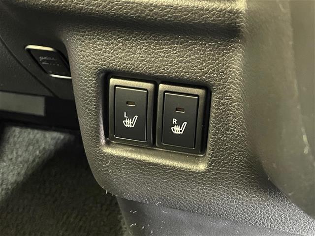 【シートヒーター】冬場のお供に。暖かいシートは嬉しい機能ですね♪