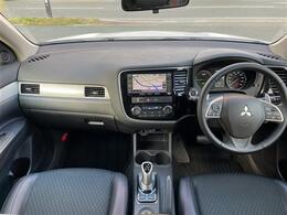 安心の全車保証付き！（※部分保証、国産車は納車後3ヶ月、輸入車は納車後1ヶ月の保証期間となります）。その他長期保証(有償)もご用意しております！※長期保証を付帯できる車両には条件がございます。